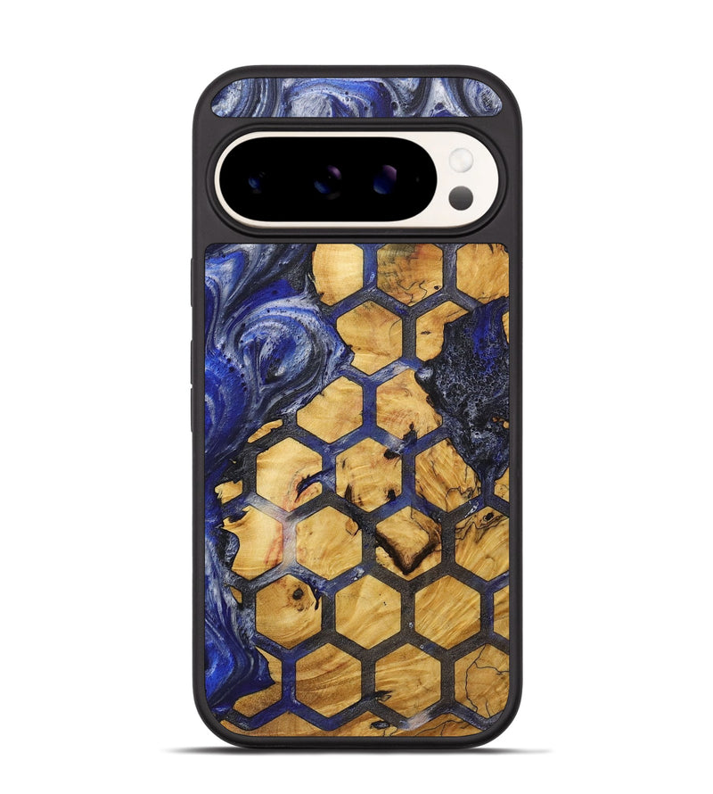 Pixel 9 Pro Wood+Resin Phone Case - Fern (Pattern, 713700)