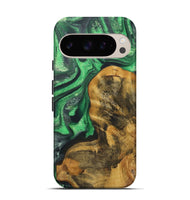 Pixel 9 Pro Wood+Resin Live Edge Phone Case - Leland (Green, 721127)