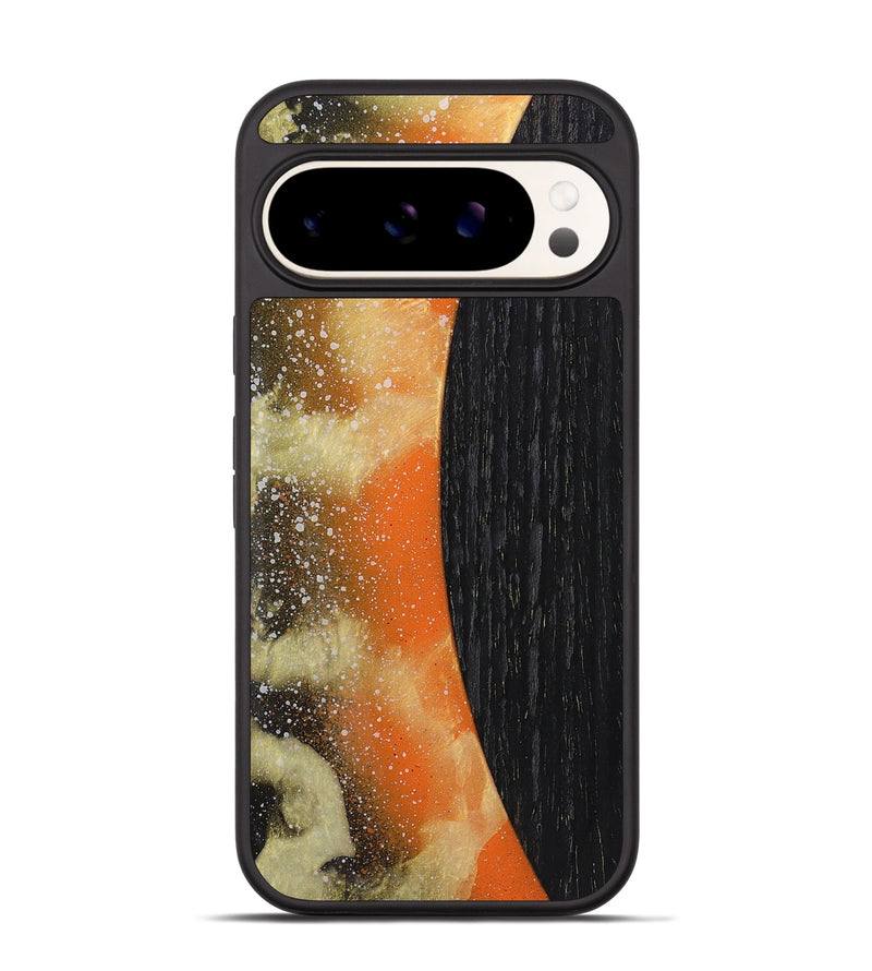 Pixel 9 Pro Wood+Resin Phone Case - King (Pattern, 721760)