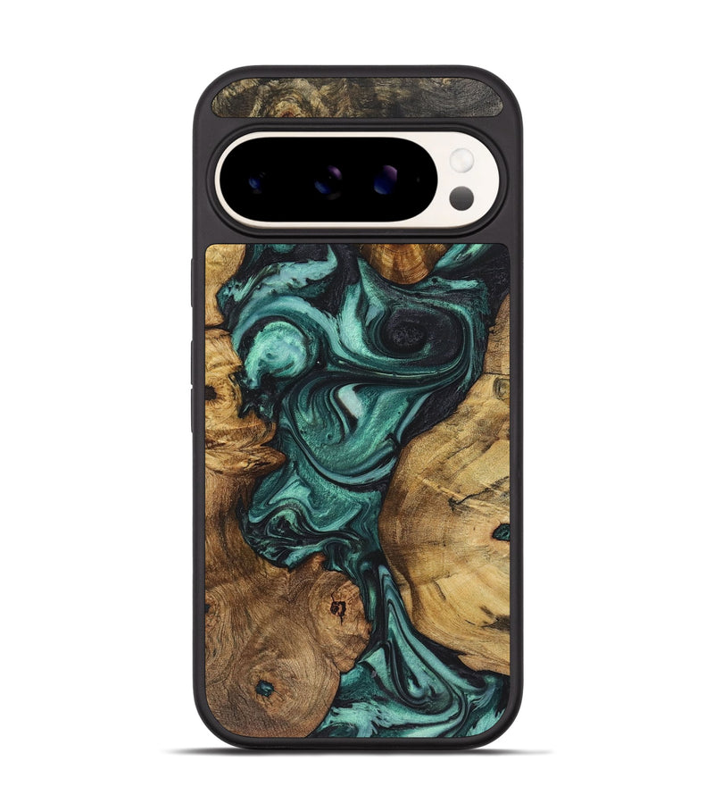 Pixel 9 Wood Phone Case - Donnie (Green, 723448)