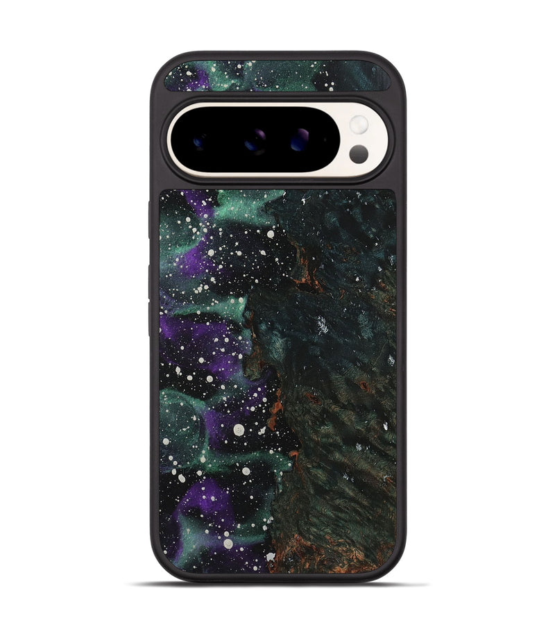 Pixel 9 Wood Phone Case - Luciana (Cosmos, 723538)