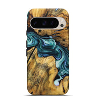 Pixel 9 Wood Live Edge Phone Case - Nia (Green, 723611)