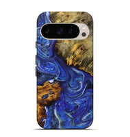 Pixel 9 Wood Live Edge Phone Case - Clifford (Blue, 723676)