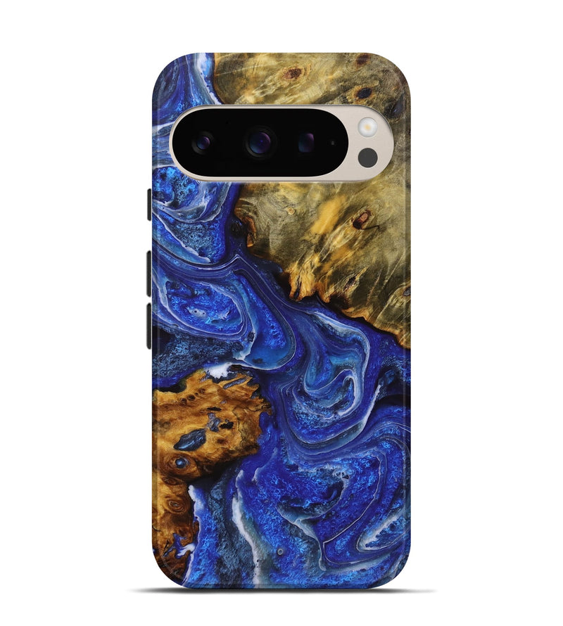 Pixel 9 Wood Live Edge Phone Case - Clifford (Blue, 723676)