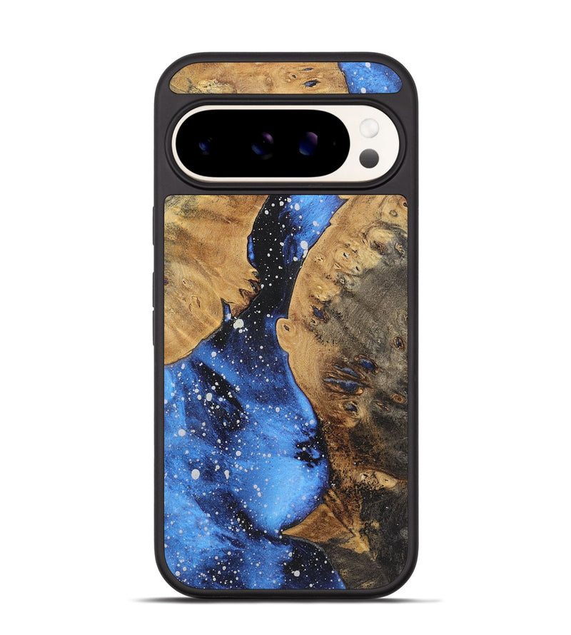 Pixel 9 Wood Phone Case - Tami (Cosmos, 724933)