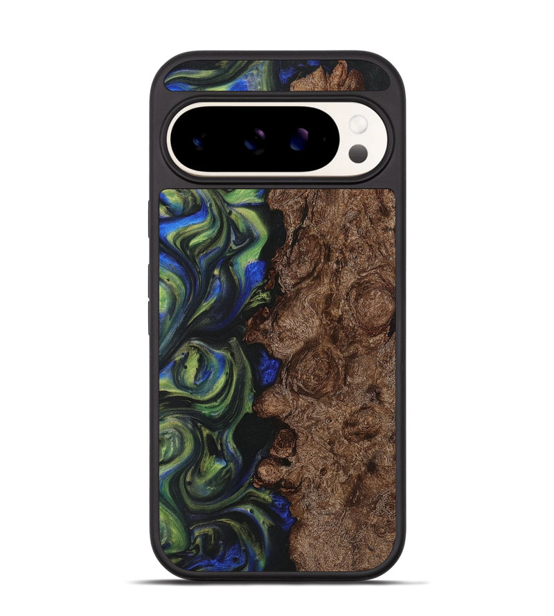 Pixel 9 Pro Wood Phone Case - Karina (Green, 725491)