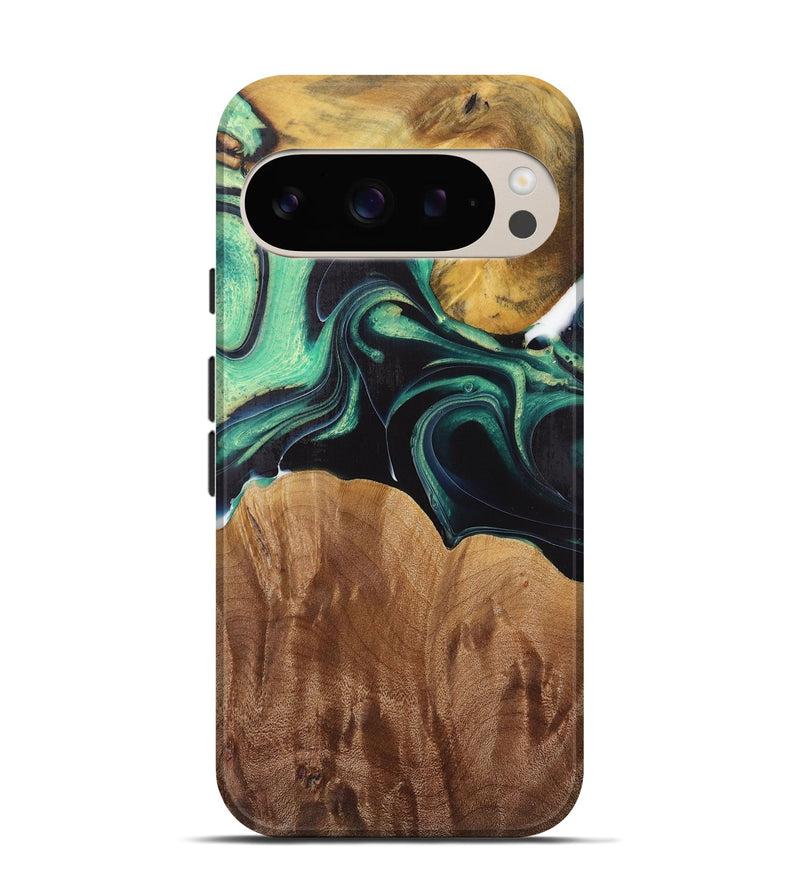 Pixel 9 Wood Live Edge Phone Case - Liddie (Green, 730355)