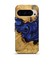 Pixel 9 Pro Wood Live Edge Phone Case - Jiles (Blue, 731378)