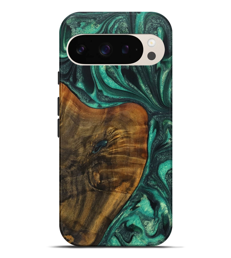 Pixel 9 Pro XL Wood Live Edge Phone Case - Tarsha (Green, 731433)