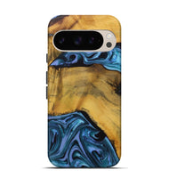 Pixel 9 Pro Wood Live Edge Phone Case - Gunfer (Blue, 731457)