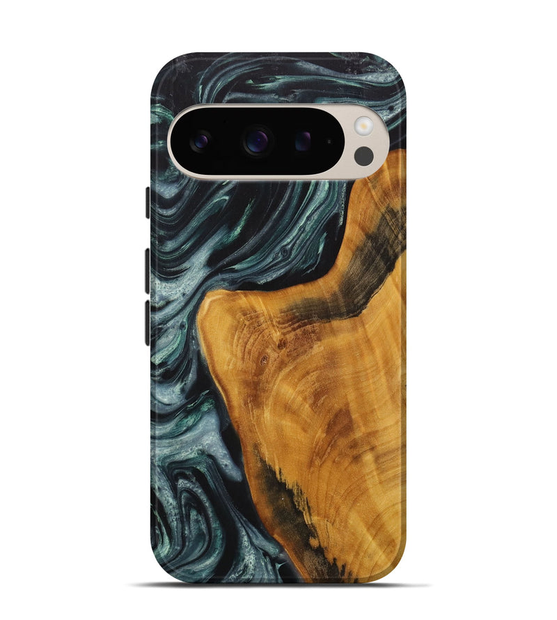 Pixel 9 Wood Live Edge Phone Case - Shelbi (Green, 731770)