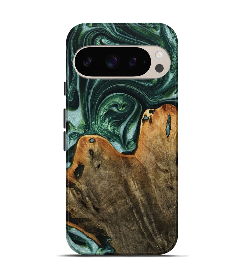 Pixel 9 Wood Live Edge Phone Case - Grame (Green, 731800)