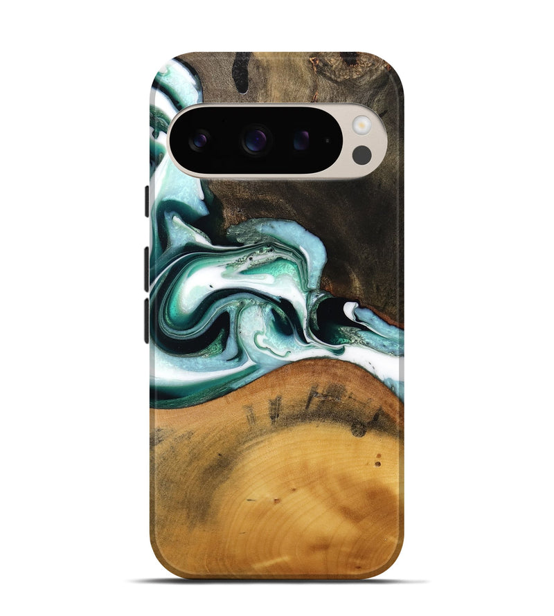 Pixel 9 Wood Live Edge Phone Case - Jessi (Green, 732532)