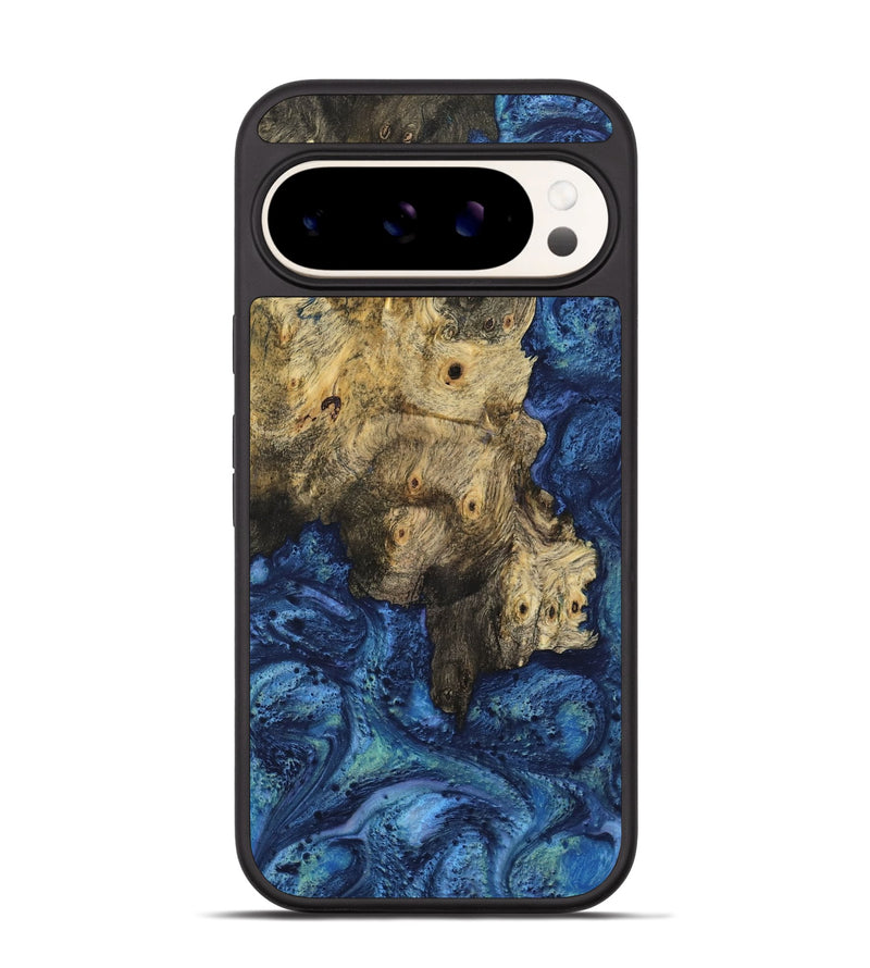 Pixel 9 Pro Wood Phone Case - Melinie (Blue, 732622)