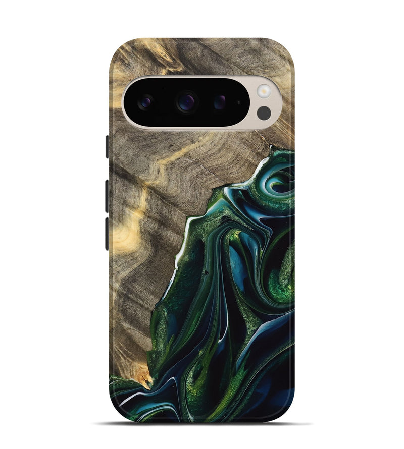 Pixel 9 Wood Live Edge Phone Case - Empi (Green, 733057)