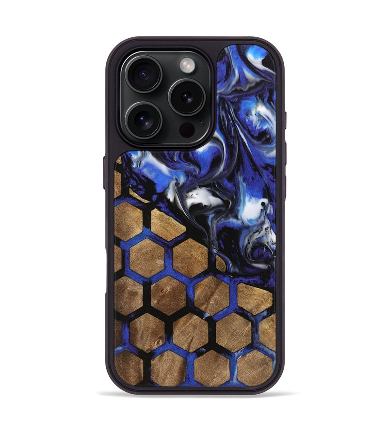 iPhone 16 Pro Wood Phone Case - Montie (Pattern, 735522)