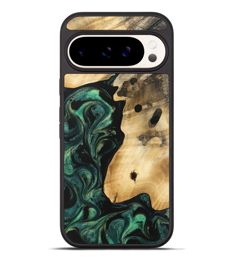 Pixel 9 Pro XL Wood Phone Case - Heidy (Green, 740620)