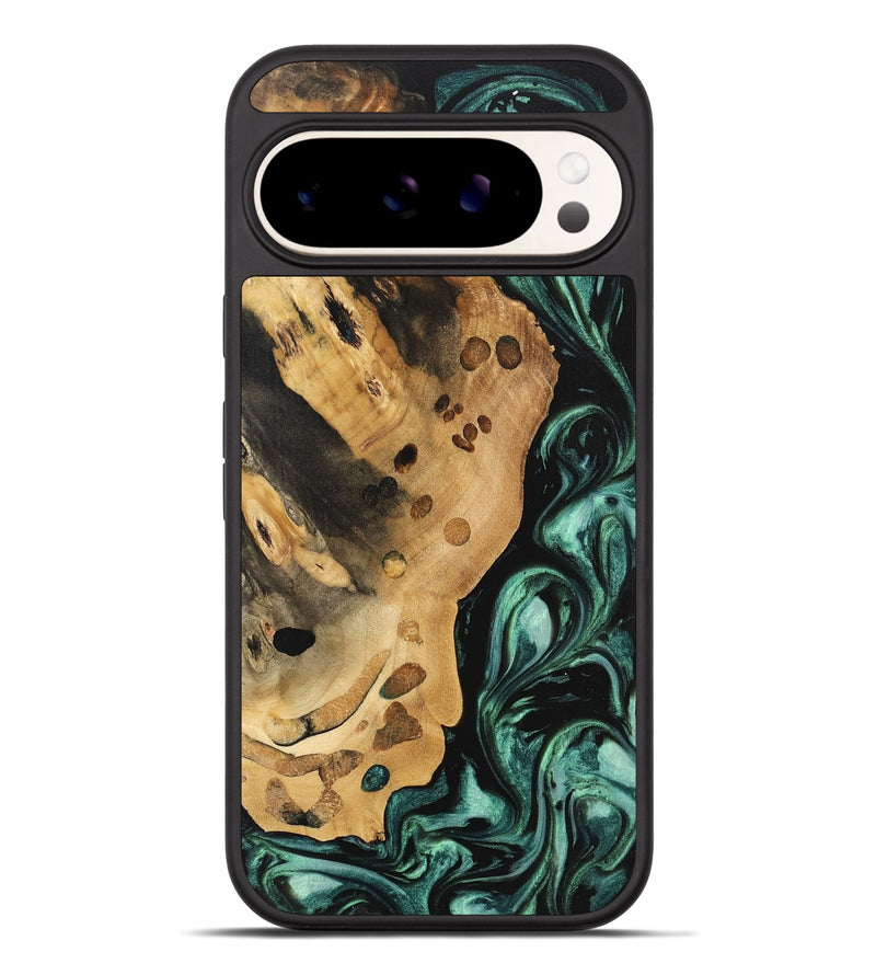 Pixel 9 Pro XL Wood Phone Case - Quon (Green, 740708)