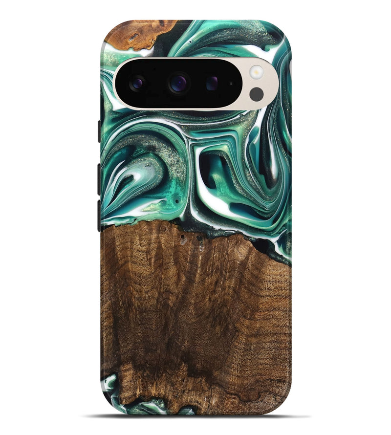 Pixel 9 Pro XL Wood Live Edge Phone Case - Avery (Green, 741332)