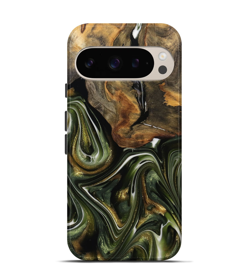 Pixel 9 Pro Wood Live Edge Phone Case - Kung (Green, 741928)