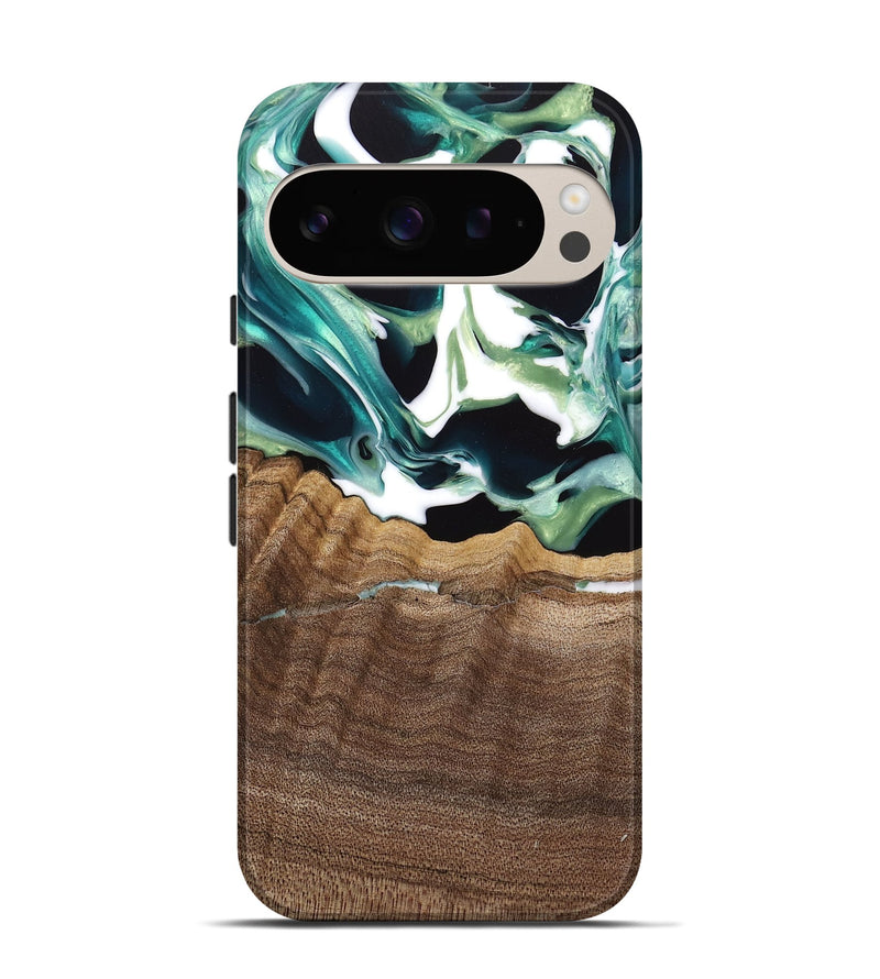 Pixel 9 Wood Live Edge Phone Case - Lyman (Green, 741933)