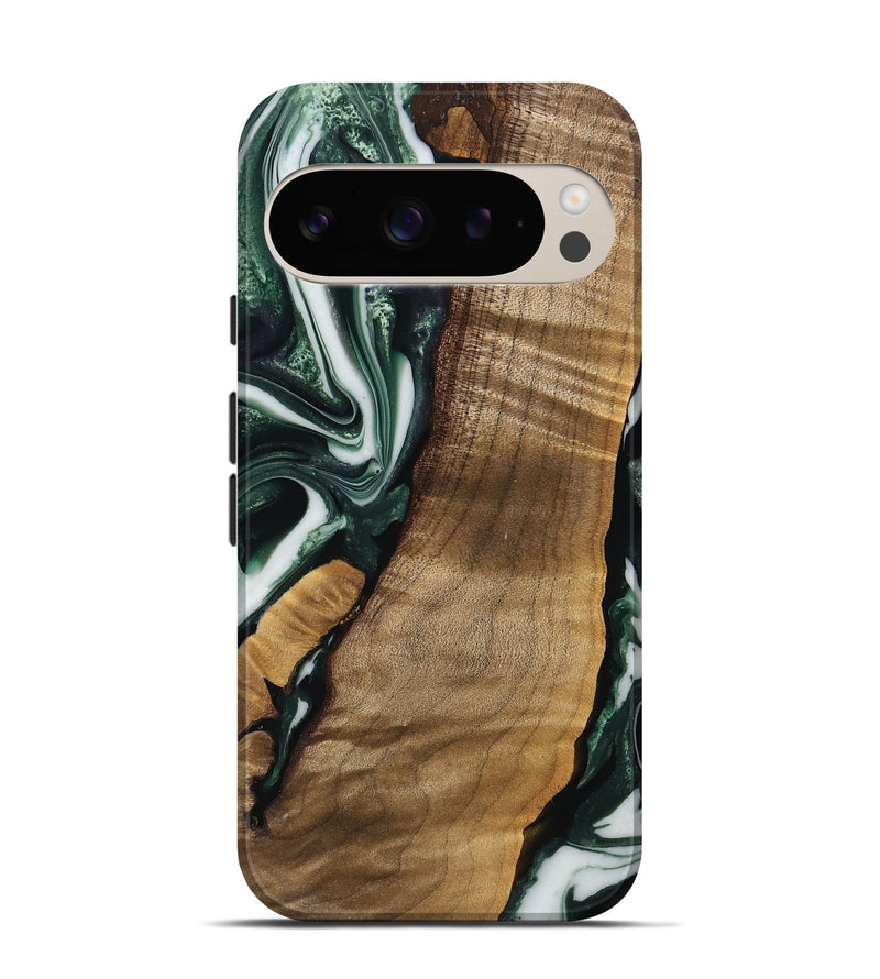 Pixel 9 Pro Wood Live Edge Phone Case - Hilmer (Green, 742565)