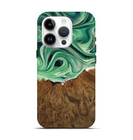 iPhone 15 Pro Wood Live Edge Phone Case - Chrissy (Green, 742981)