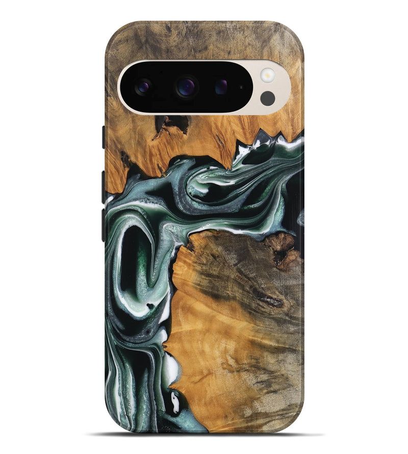 Pixel 9 Pro XL Wood Live Edge Phone Case - Pascal (Green, 744360)