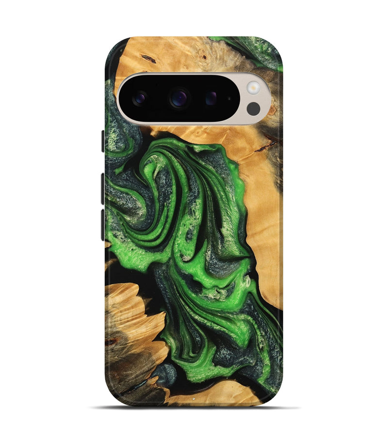 Pixel 9 Wood Live Edge Phone Case - Nicki (Green, 745065)