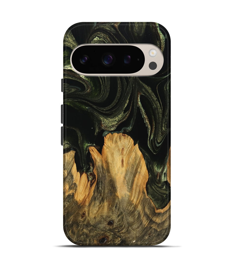 Pixel 9 Wood Live Edge Phone Case - Alesha (Green, 746008)