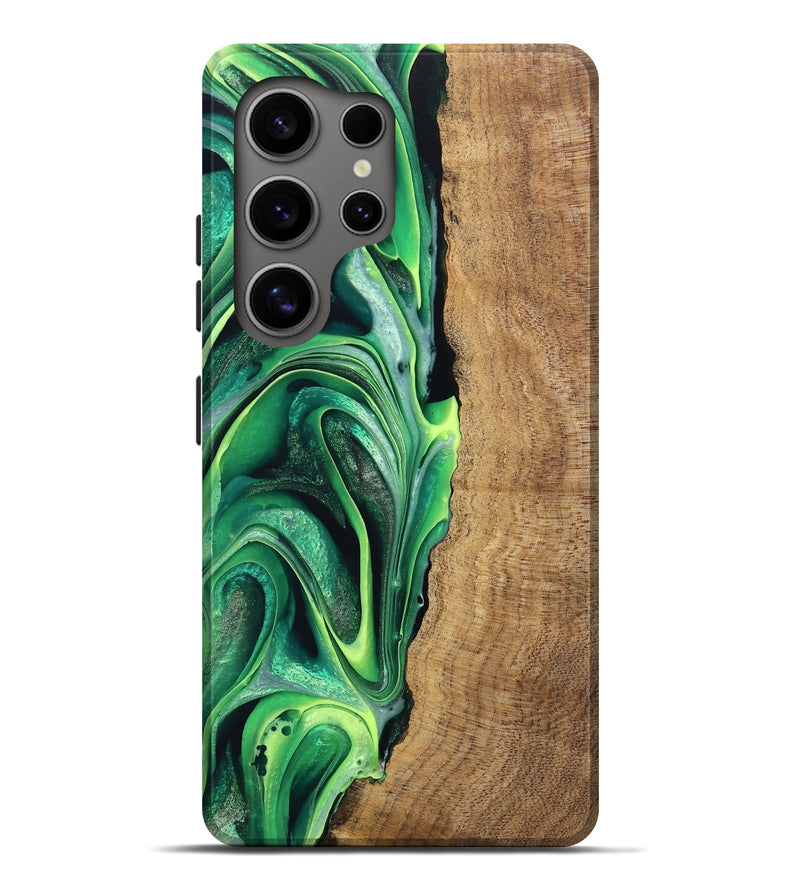 Galaxy S25 Ultra Wood Live Edge Phone Case - Zaid (Green, 746025)