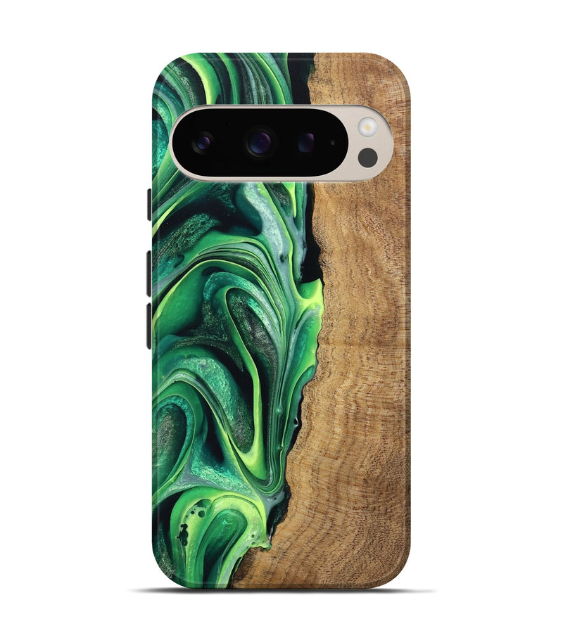 Pixel 9 Wood Live Edge Phone Case - Zaid (Green, 746025)