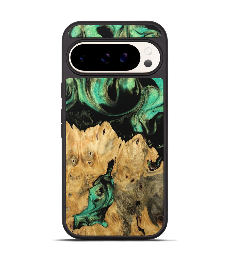 Pixel 9 Wood Phone Case - Deion (Green, 746046)