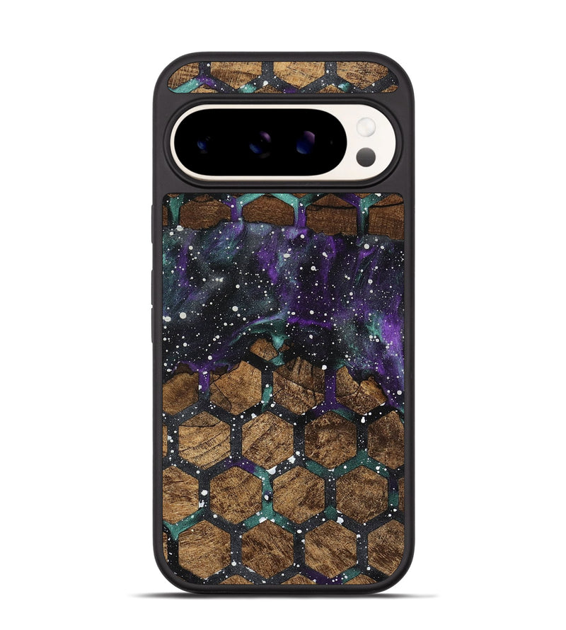 Pixel 9 Pro Wood Phone Case - Mandie (Fusion, 747059)