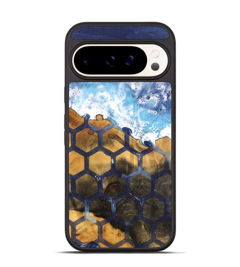 Pixel 9 Pro Wood Phone Case - Sky (Fusion, 747089)