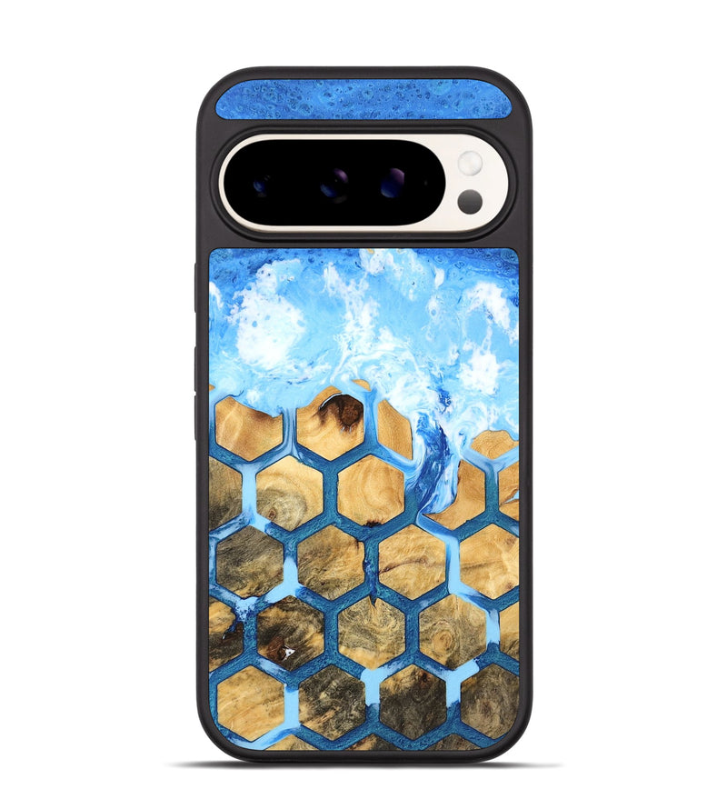 Pixel 9 Pro Wood Phone Case - Roberta (Fusion, 747108)