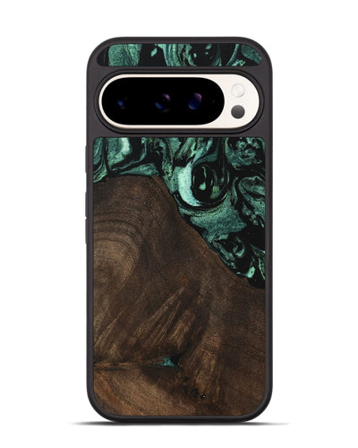 Pixel 9 Pro Wood Phone Case - Brittny (Green, 747416)