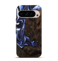 Pixel 9 Wood Live Edge Phone Case - Bailee (Blue, 748420)